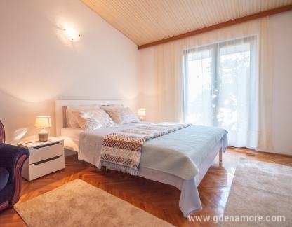 Apartman Tijana, privatni smeštaj u mestu Risan, Crna Gora - DSC_9360